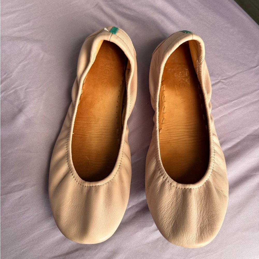 Tieks Cream Leather Flats